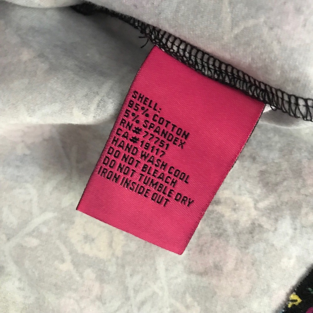 ❌SOLD❌Betsey Johnson Colorful Roses Flare Skirt - Picture 5 of 6